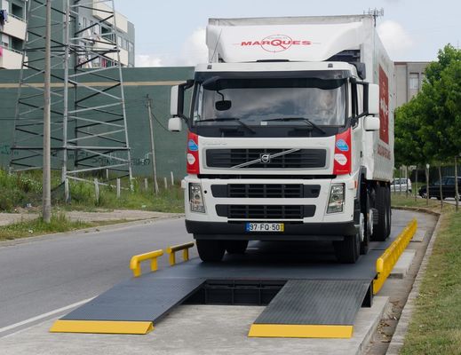 Giải pháp cân trục di động để theo dõi tải chính xác